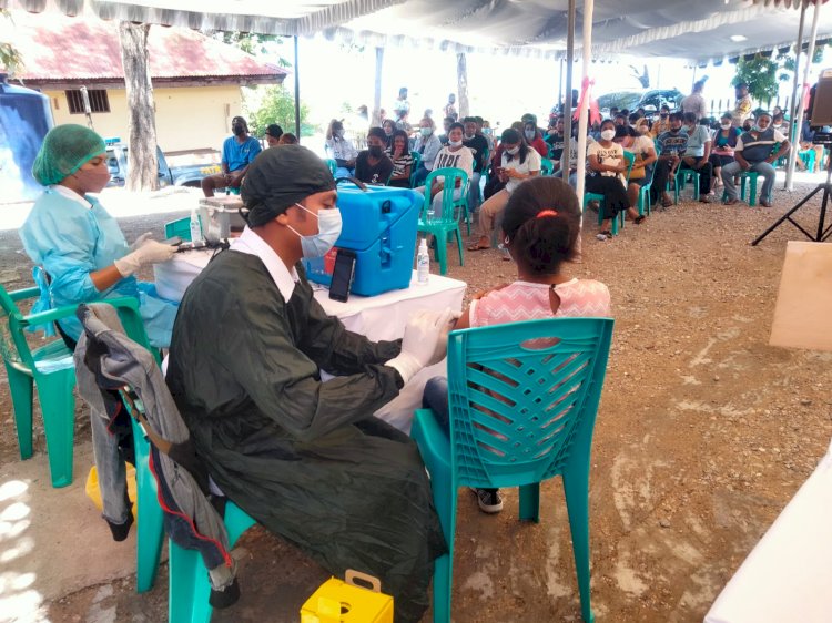 Gerai Vaksin Polres Kupang Kota Kembali Laksanakan Vaksinasi Serentak Di Polsek Alak