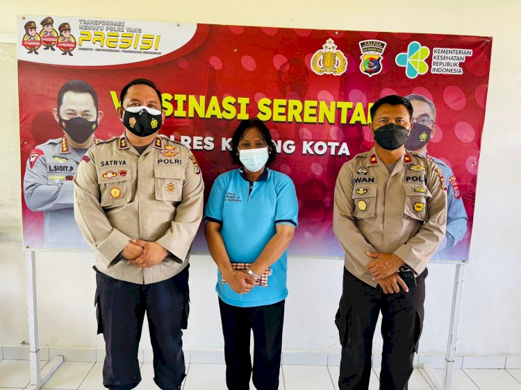 Gelar Vaksinasi Serentak, Kapolres Kupang Kota  Ajak Warga Lansia Ikut Vaksinasi