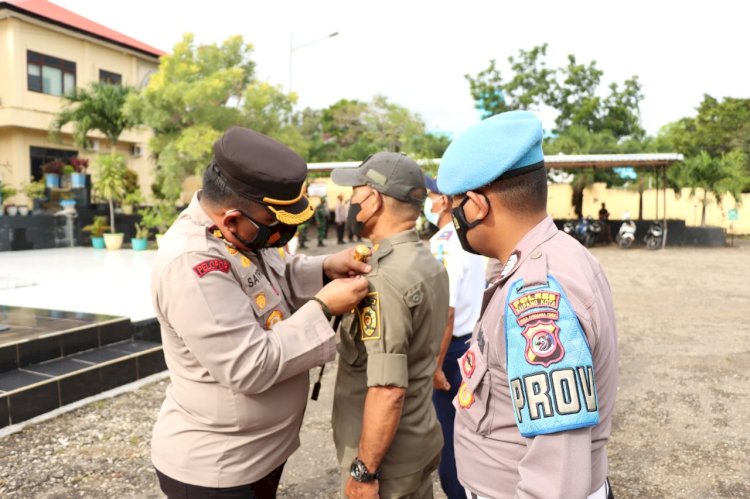 Kapolres Kupang Kota Pimpin Apel Gelar Pasukan Operasi Keselamatan Turangga 2022