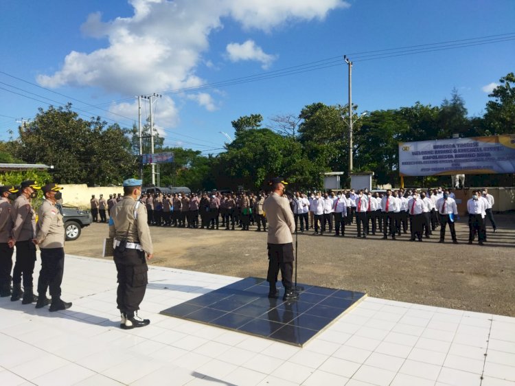 Pimpin Apel Pagi, Kapolresta Kupang Kota Tekankan Kedisiplinan Kepada Anggota