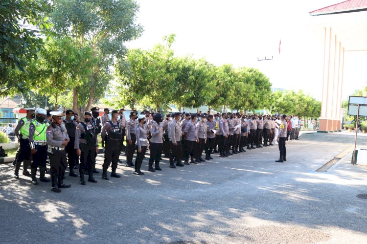 Personel Polresta Kupang Kota Amanakan Jalannya Sidang Kasus Pembunuhan Penkase