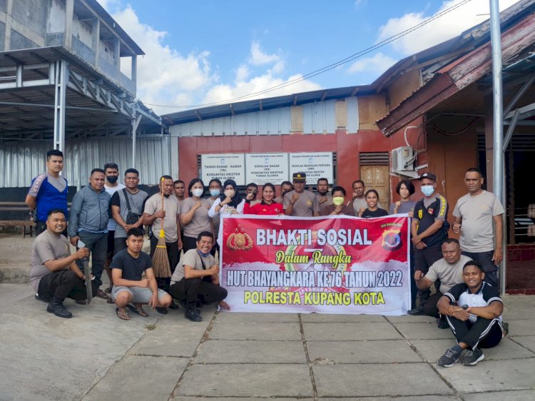 POLRESTA KUPANG KOTA GELAR BAKTI SOSIAL DI SEJUMLAH TEMPAT IBADAH, DALAM RANGKA HARI BHAYANGKARA KE-76