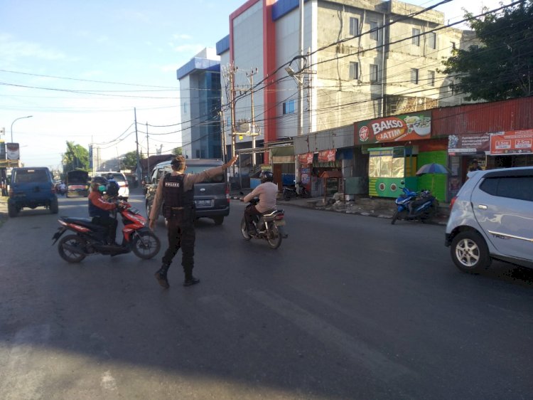 PERSONIL POLRESTA KUPANG KOTA TERUS LAKSANAKAN GIAT STRONG POINT PAGI