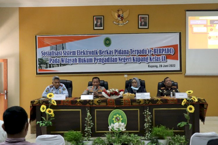 Kapolresta Kupang Kota Hadiri Sosialisasi e-BERPADU Pada wilayah Hukum Pengadilan Negeri Kelas IA.