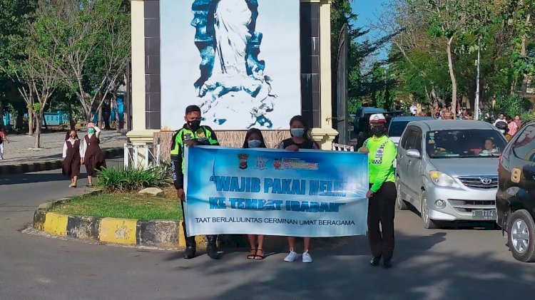 Tak Henti – Hentinya Satuan Lalu Lintas Polresta Kupang Kota Selalu Ingatkan Untuk Tertib Berlalulintas Ke Tempat Ibadah.