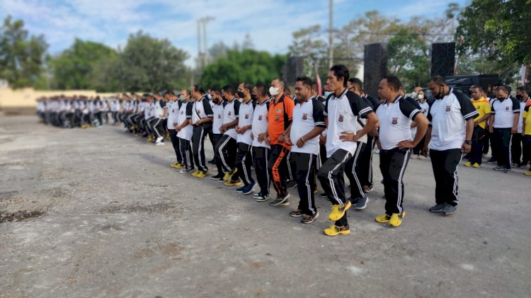 Tingkatkan Kemampuan, Polresta Kupang Kota Laksanakan Latihan Dalmas saat Olah Raga Pagi