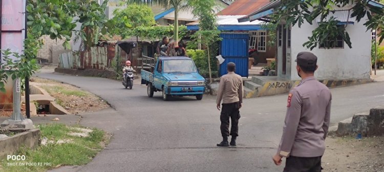 Pengaturan Pagi Oleh Anggota Polsek Oebobo Polresta Kupang Kota