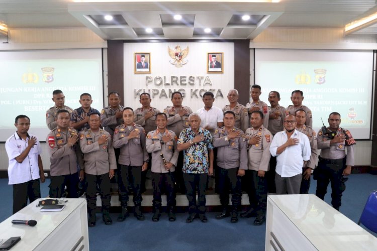 Kegiatan Kunjungan Kerja Anggota Komisi III DPR RI IRJEN POL. (PURN) Drs. Yakobus Jacki Uly M.H Beserta Tim di Polresta Kupang Kota