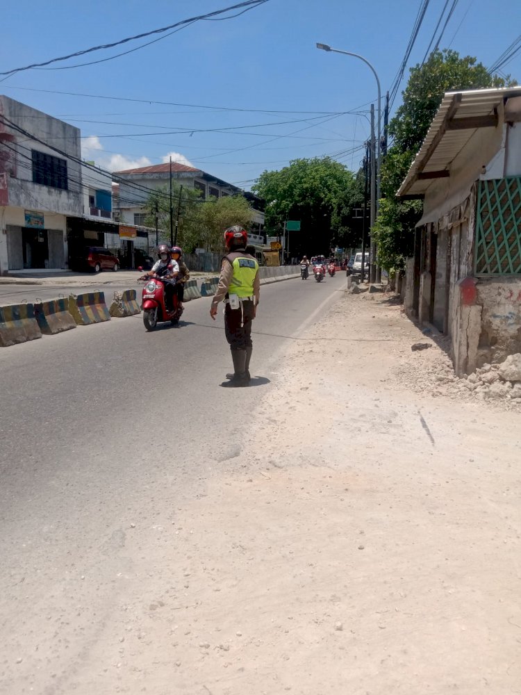 Antisipasi Parkiran Liar, Personel Sat Lantas Polresta Kupang Kota Laksanakan Patroli