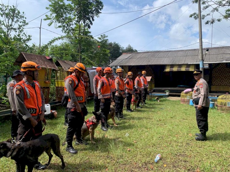 Satu anjing pelacak temukan titik diduga korban tertimbun longsor Cianjur