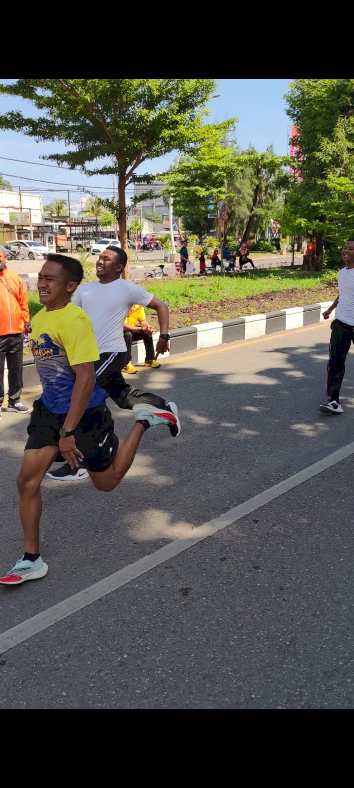 Laksanakan Olahraga di Arena Car Free Day, Kapolresta Inisiatif Buat Lomba