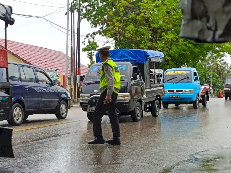 Antisipasi Parkir Liar dan Pelanggaran Kasat Mata, Sat Lantas Laksanakan Patroli