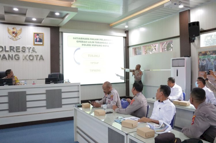 Latihan Pra Operasi Lilin Turangga 2022 Polresta Kupang Kota Dibuka