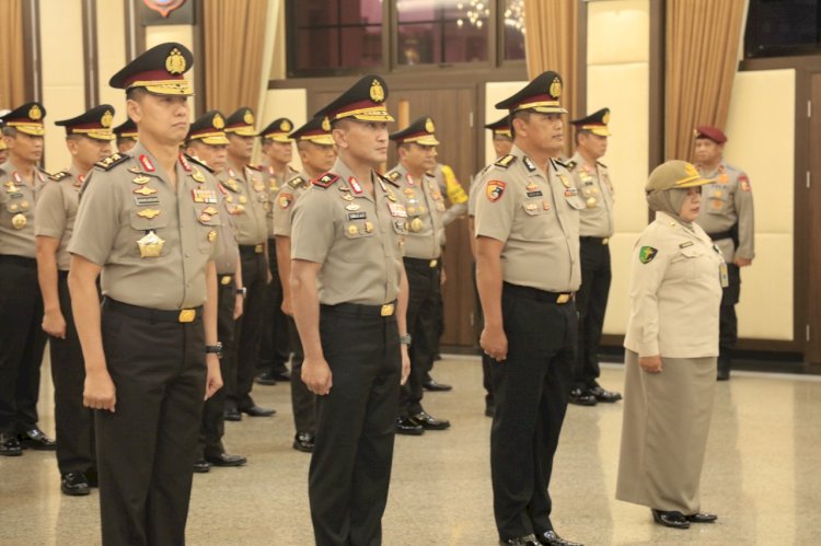 Polri Gelar Upacara Korps Raport ke 42 Pati dan 121 Pamen