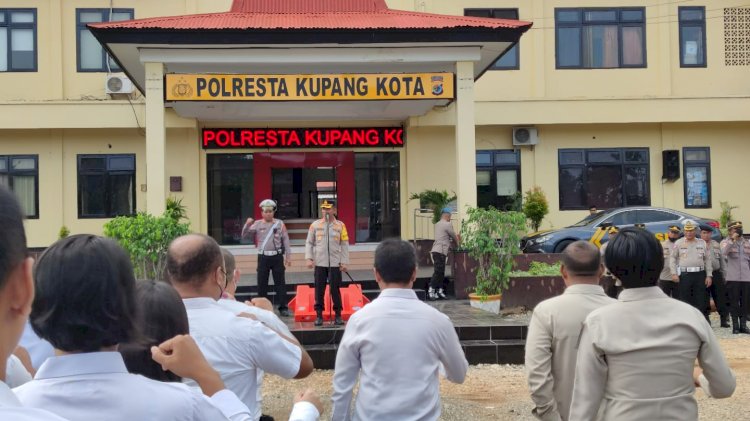 Samapaikan Resolusi Polresta Kupang Kota di Tahun 2023, Kapolresta Pimpin Apel Perdana