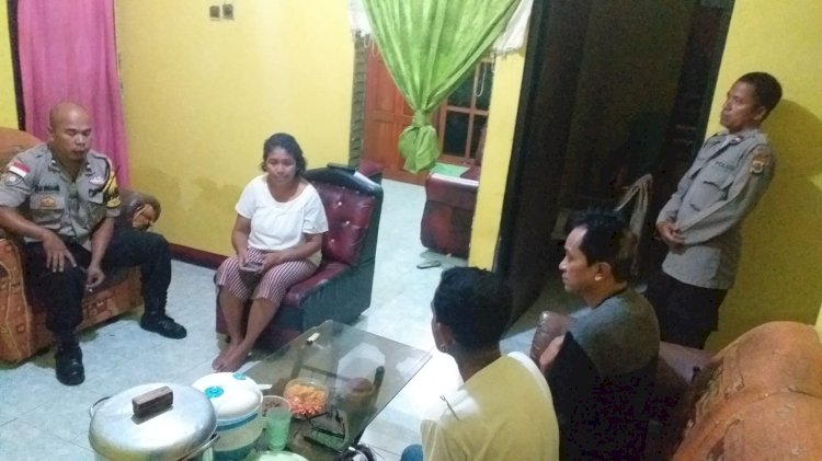 Tanggapi Laporan Warga, Bhabinkamtibmas dan Piket Pospol Batuplat Datangi Rumah Warga