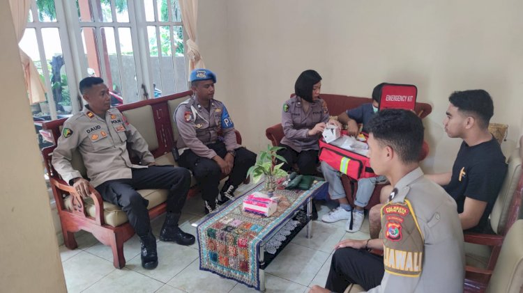 Pelayanan Seksi Dokes Polresta Kupang Kota, Cek Langsung Personel Yang Sakit di Rumahnya