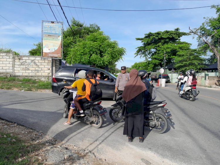 Polsek Alak Laksanakan Strong Point Pengaturan Pagi di 32 Titk Rawan Macet di Wilkumya