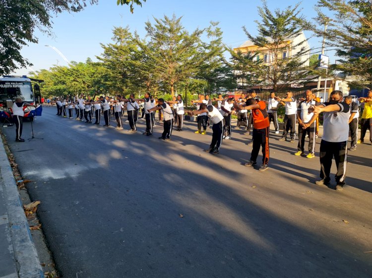 Sabtu Sehat Personel Polresta Kupang Kota di Arena Car Free Day