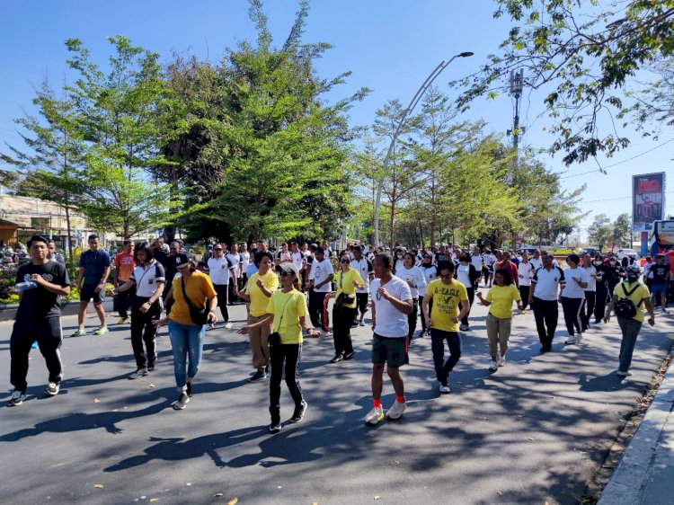 Olahraga Bersama, Kapolresta Kombes Krisna Ajak Seluruh Anggota Terus Menjaga Kesehatan Tetap Prima