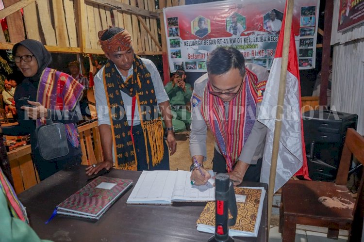 Kunjungi Pos Kamling, Tim Supervisi Korbinmas Polri Berikan Apresiasi Kepada Warga