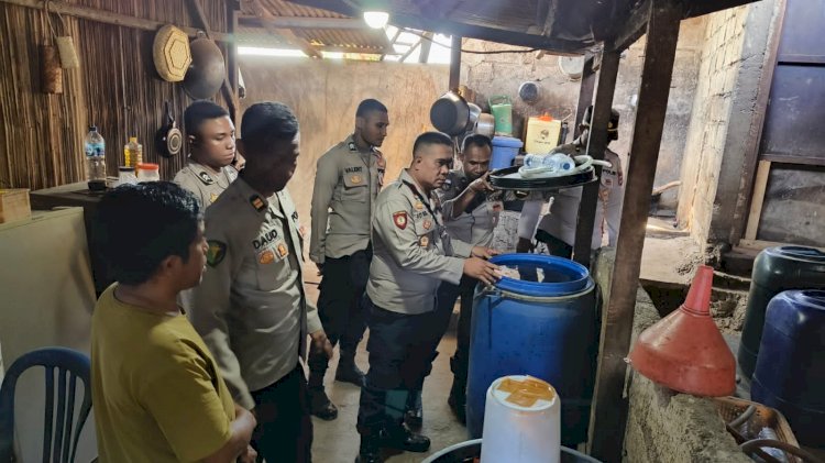 Ratusan Liter Miras Tradisional Disita, Hasil Operasi Pekat Turangga