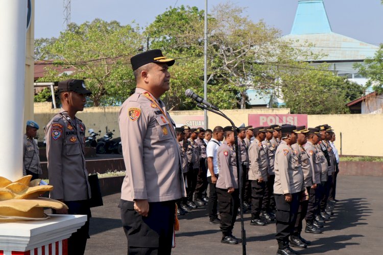 Anev Mingguan Jam Pimpinan, Wakapolresta Kupang Kota Tekankan Personel Jaga Netralitas dan Menjadi Cooling System Jelang Pemilu