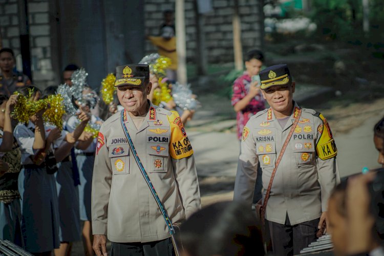 Beri Motivasi Kepada Siswa, Kapolda NTT Didampingi Kapolresta Kupang Kota Safari Kamtibmas di Sekolah