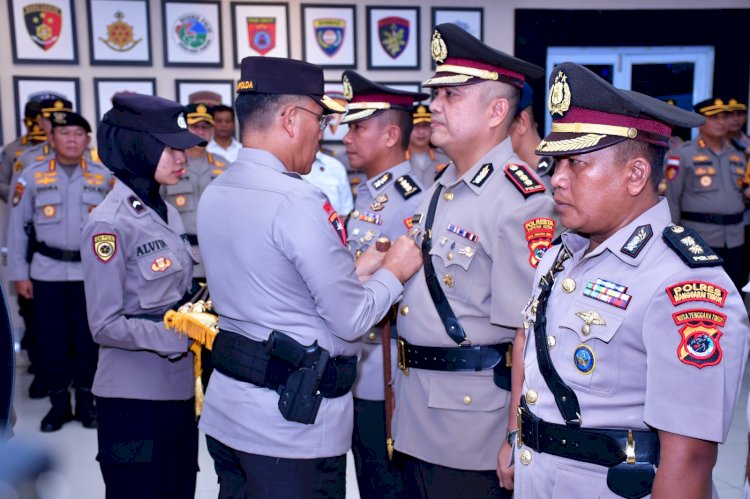 Kombes Aldinan Manurung Resmi Menjabat Sebagai Kapolresta Kupang Kota.