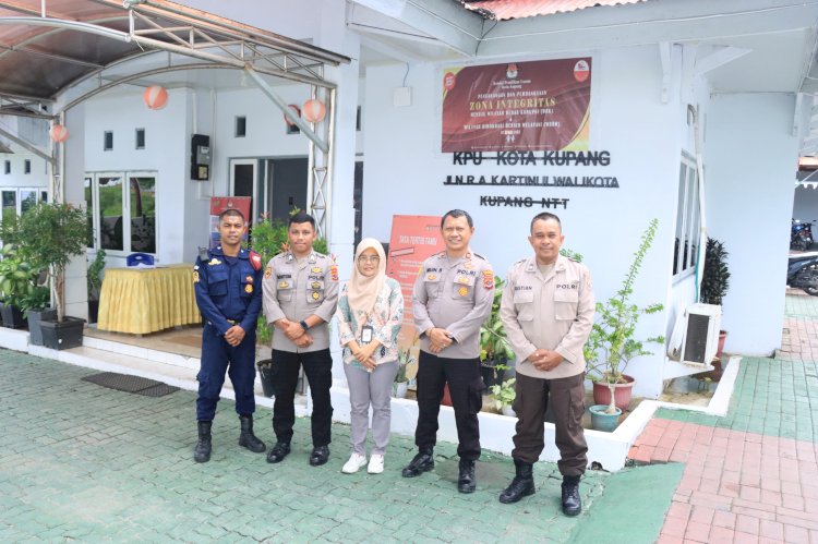 Sukseskan Pemilu 2024, Polresta Kupang Kota Amankan Kantor KPU dan Bawaslu Selama 24 Jam