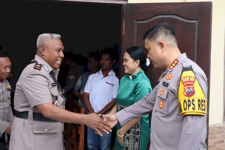 Kapolresta Kupang Kota Kombes Aldinan Manurung Ikut Dalam Binrohtal Oikumene