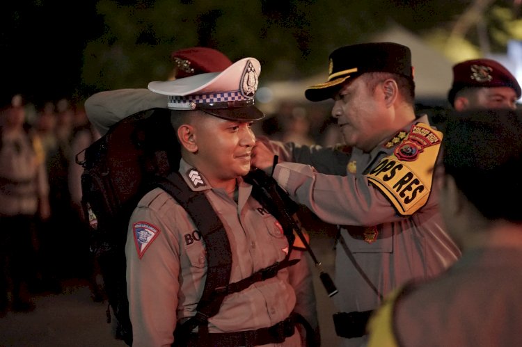 Kapolresta Kupang Kota Serpas Personel Pam TPS di Kota Kupang