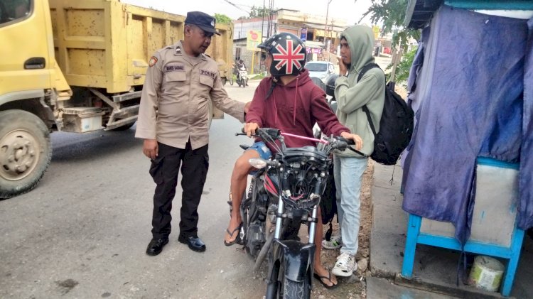 Polsek Alak Terus Lakukan Himbauan Tertib Lalulintas dan Teguran Kepada Pelanggar Kasat Mata.