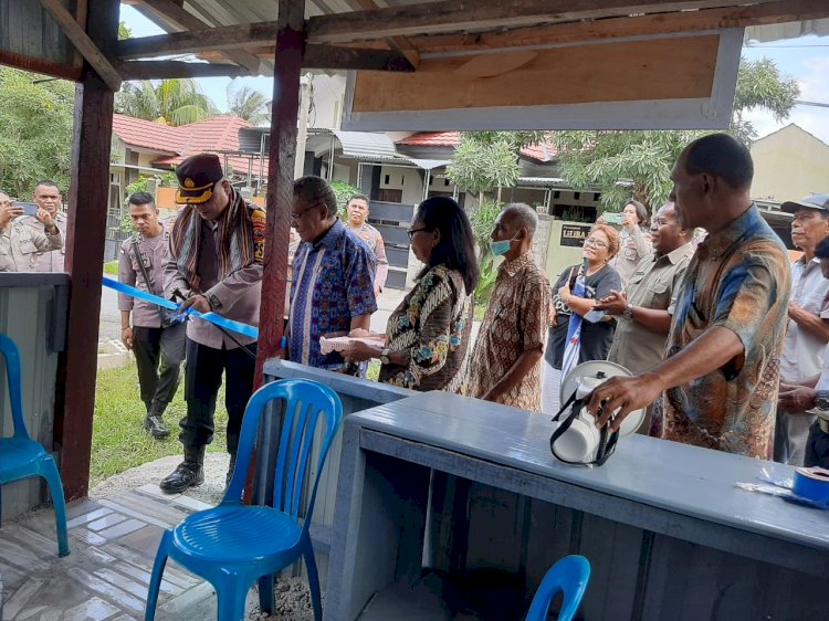 Resmikan Pos Kamling Rt. 24 Liliba, Kapolresta Kupang Kota Berikan Apresiasi Kepada Warga