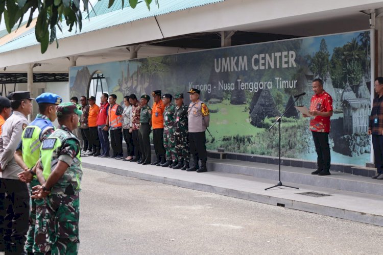 Kapolresta Kupang Kota Ikut Apel Penutupan Posko Terpadu, Angkutan Hari Raya Idul Fitri di Bandara El Tari Kondusif