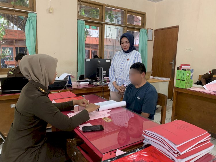 Reskrim Polsek Alak Tahap 2 Tersangka Persetubuhan Anak di Bawah Umur