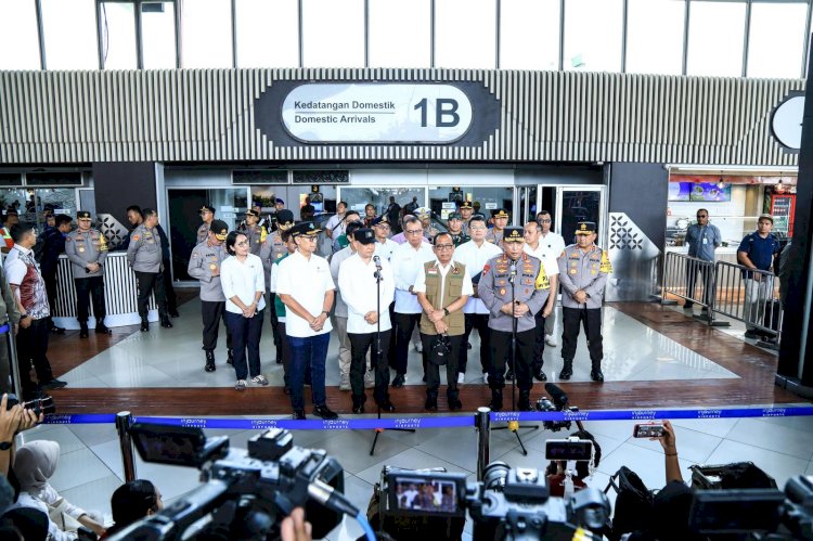 Tinjau Bandara Soetta, Kapolri Instruksikan Jajaran Rutin Patroli Pastikan Pemudik Aman-Nyaman