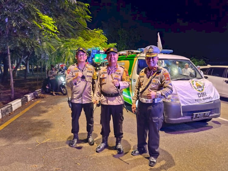 Kupang Bertakbir, Kapolresta Kupang Kota Pimpin Langsung Pengamanan Personel.