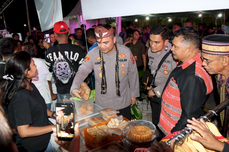 Kapolresta Kupang Kota Hadiri Koepan Festival 2025, dan Beri Dukungan Bagi Pelaku UMKM Kuliner.