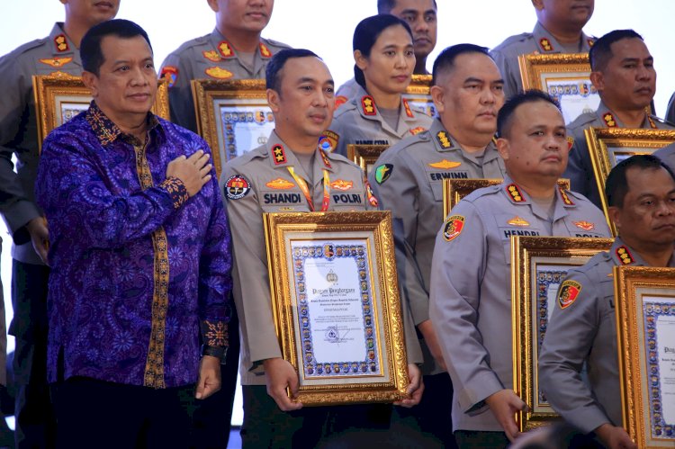 Menpan RB Sebut Polri Bagian Penting Dari Arsitektur Pembangunan Nasional