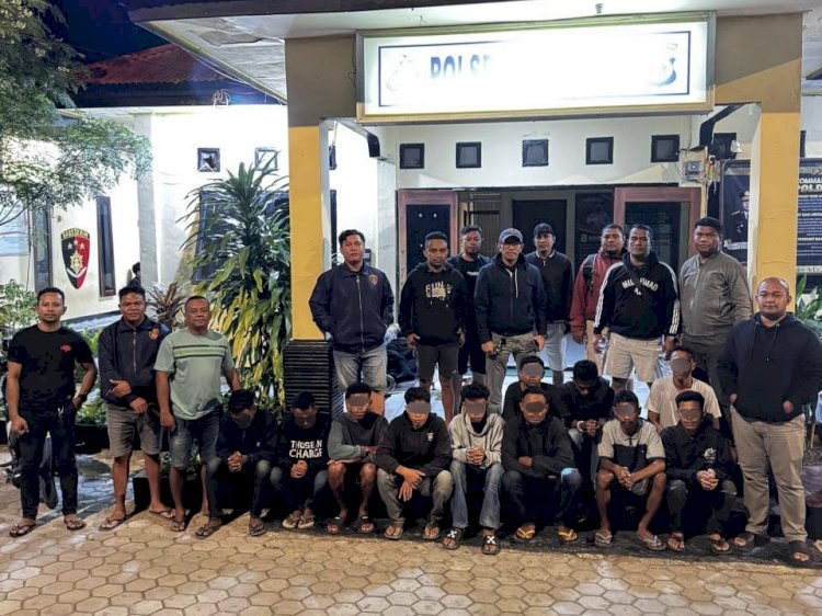Tim Gabungan Jatanras Polresta Kupang Kota dan Polsek Kota Raja Amankan 9 Pemuda Pelaku Pengeroyokan di Pesta Wisuda Taman Budaya.