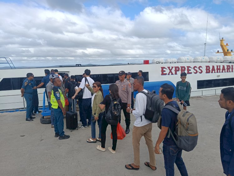 Polsubsektor Pelabuhan Tenau Amankan Keberangkatan Kapal Express Bahari Tujuan Rote Ndao