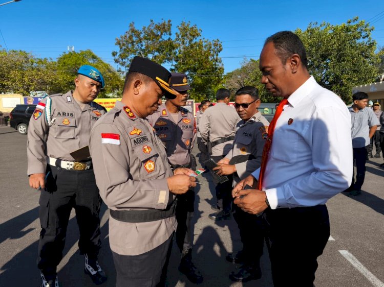 Cegah Pelanggaran, Polresta Kupang Kota Lakukan Pemeriksaan Rutin Anggota.