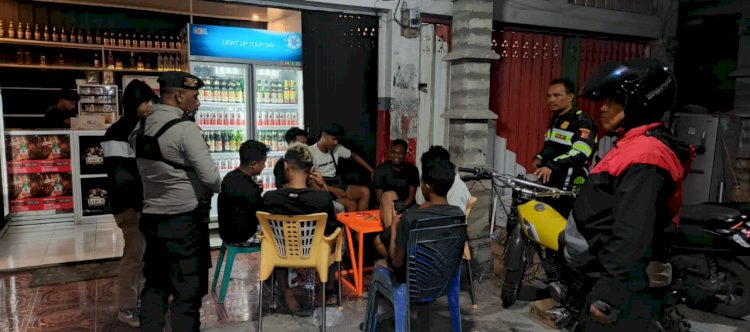 Polsek Maulafa Gelar Patroli Cipta Kondisi, Tegur Remaja Mabuk dan Imbau Resepsi Pernikahan.