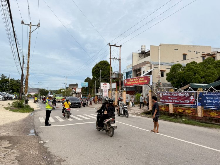 Polresta Kupang Kota Libatkan Polda NTT dan Elemen Masyarakat, Amankan Ibadah Natal 2025.