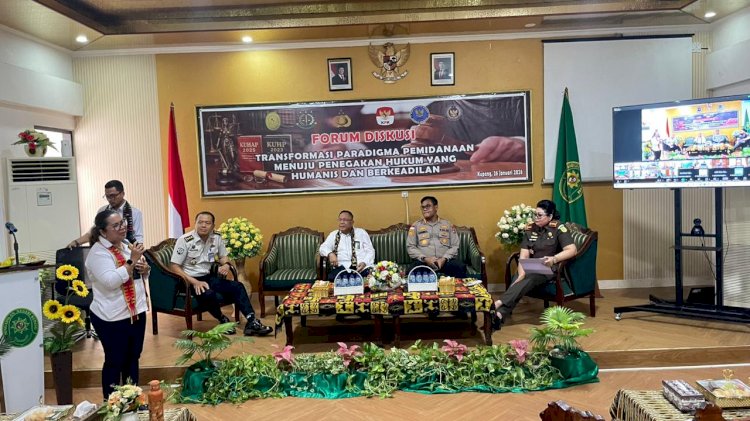 Sinergi Penegak Hukum: Kapolresta Kupang Kota Jadi Pemateri Dalam Forum Diskusi Implementasi KUHP 2023 dan KUHAP 2025.