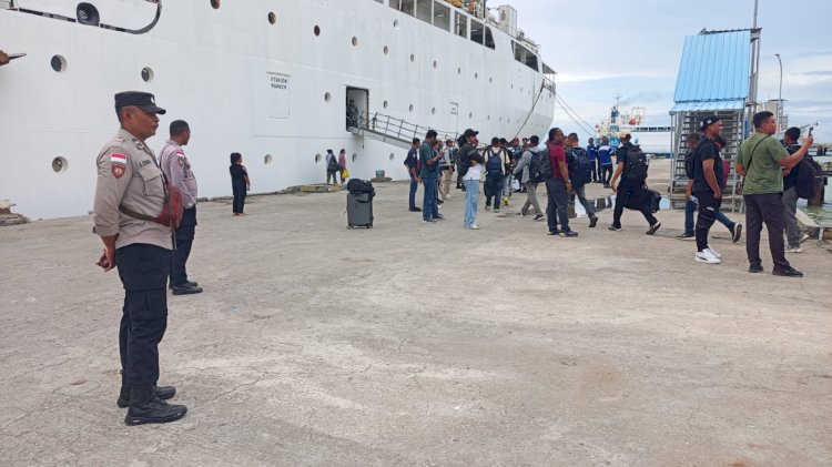 Pengamanan Embarkasi KM. Tidar Tujuan Pelabuhan Benoa Berjalan Aman dan Lancar.