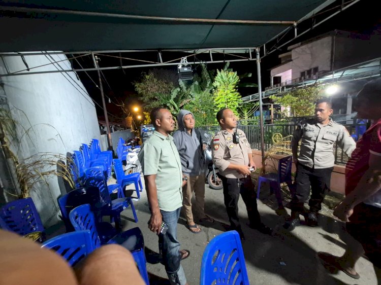 Patroli Polsek Maulafa: Respons Aduan Warga di Call Center 110, Bubarkan Pemuda Konsumsi Miras dan Amankan Dua Pemuda Bawa Sajam.