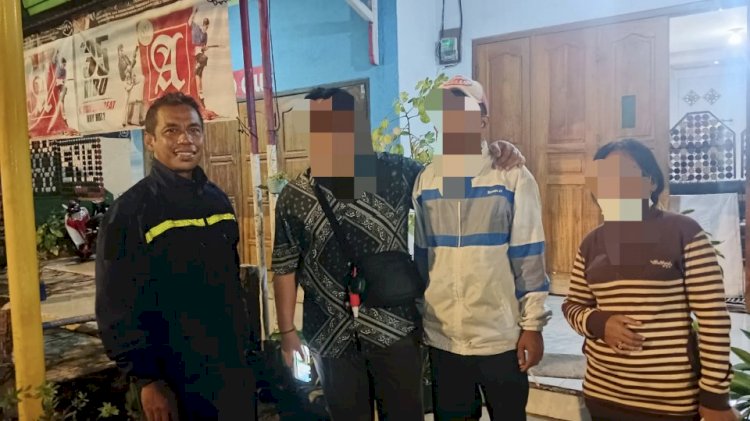 Bhabinkamtibmas Nunbaun Sabu Respons Cepat Laporan Warga, Amankan ODGJ dan Antar ke RSJ Naimata.