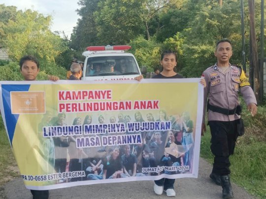 Bhabinkamtibmas Nunbaun Sabu Edukasi Kenakalan Remaja dan Kawal Kampanye Perlindungan Anak